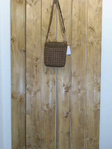 Brown Lug Gear, 5L
