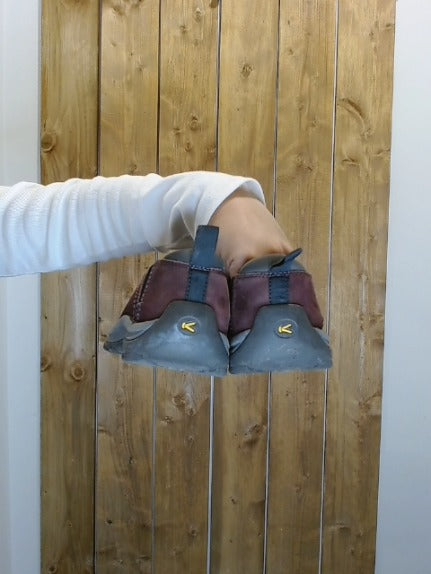 Maroon Keen Adult Women Footwear, US 7