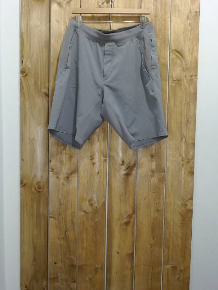Grey Lululemon Adult Men Bottom, Large