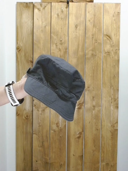 Grey MEC Gear, OS