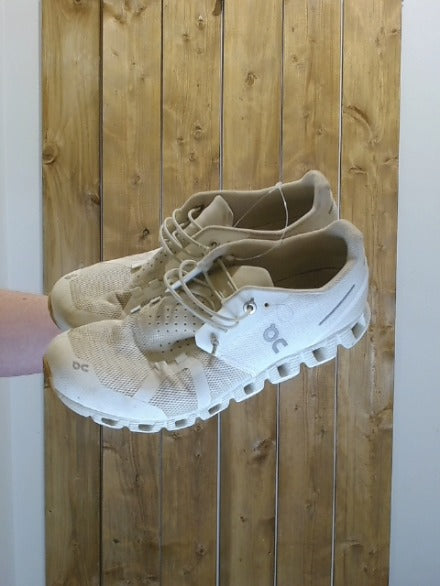 Off White ON Adult Women Footwear, 9.5
