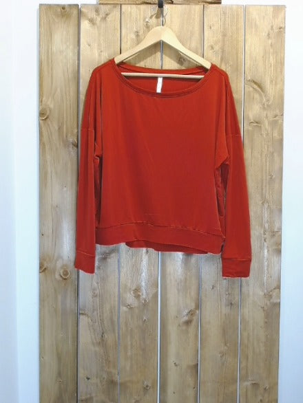 Red Fabletics Adult Women Top, Large