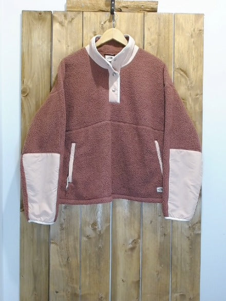 Rose and Pink North Face Adult Women Top, XL