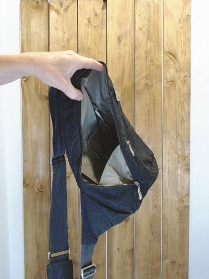 Black Baggallinie Gear, 8L
